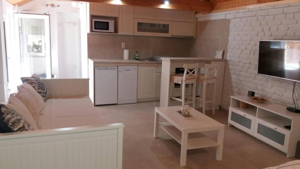 Rita Apartman & Studio Zrenjanin Eksteriør bilde